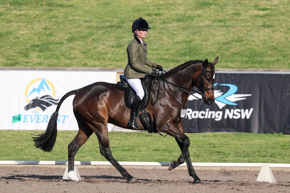 Romany Lee // Community Manager