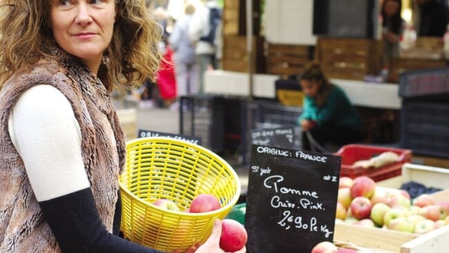 Rachel Mogan McIntosh  Writer // Crisis Counsellor // Shapeshifter